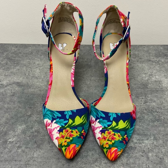 Floral and Fabulous Bp Heels - Size 7M - Picture 6 of 12